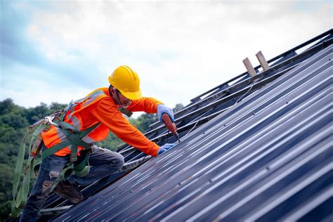 metal roofing contractors